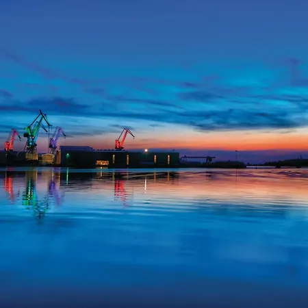 Διαμέρισμα Awesome In Valtursko Polje With Kitchen Πούλα